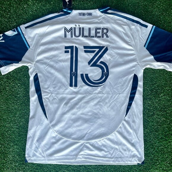 Vancouver Whitecaps Home Soccer Jersey 25/26 - Muller 13 - Picture 2 of 2